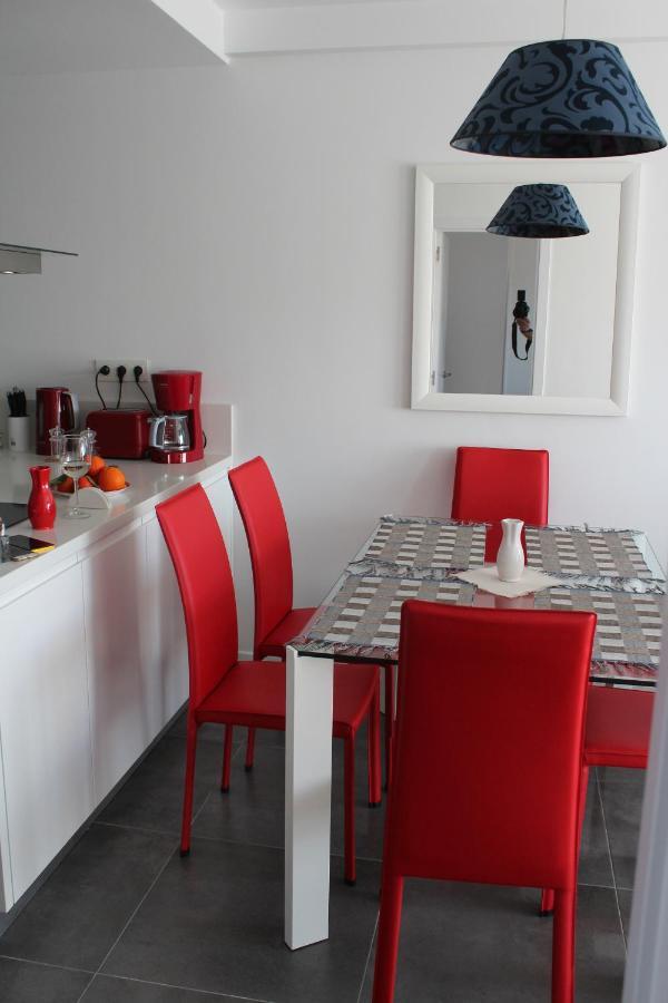 New Apartment With Sea View Of Andrew And Natallia Campoamor Exterior photo