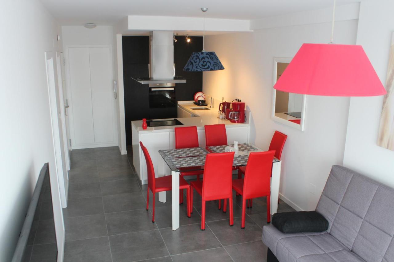New Apartment With Sea View Of Andrew And Natallia Campoamor Exterior photo
